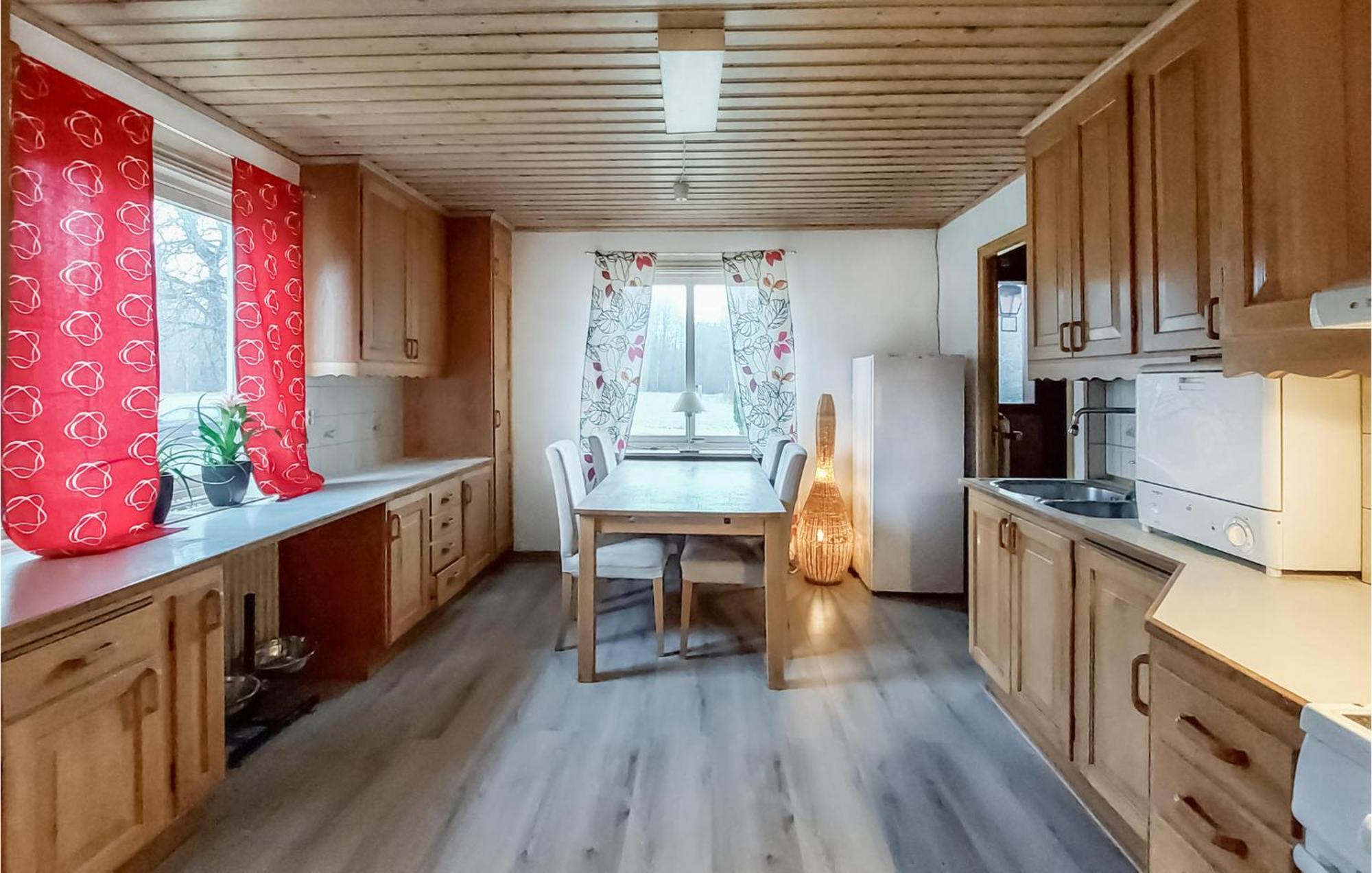 Awesome Home In Hyltebruk With Wifi Exterior photo